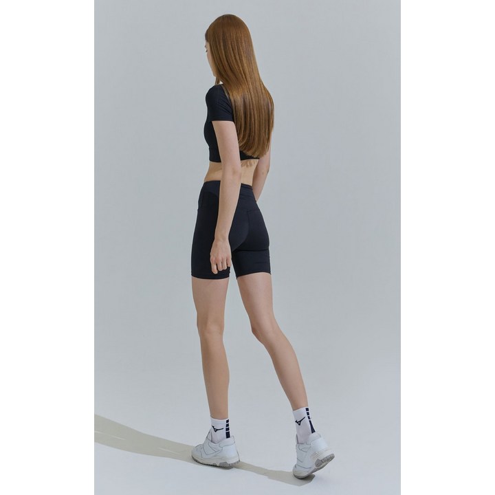미즈노 더블 쿠션 양말 운동 활용 장면